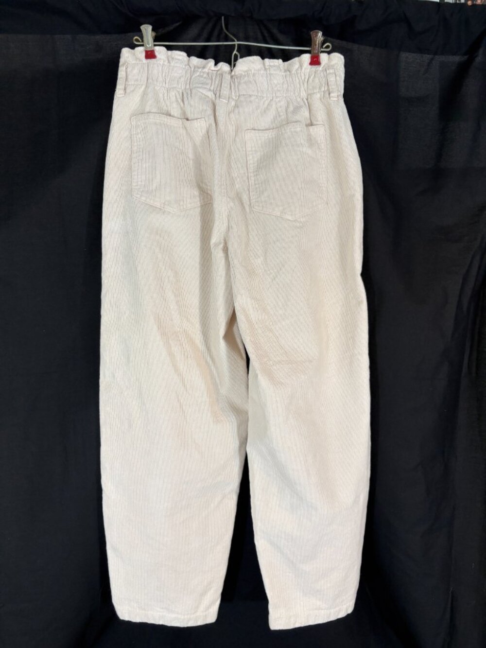 AE Stretch Corduroy Super High-Waisted Paper Bag Barrel Pants - Cream Size 4 - Picture 3 of 7